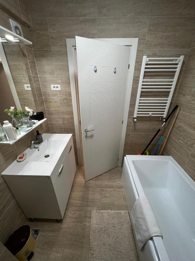 Chic Apartament Complex Inamstro Yaş Dış mekan fotoğraf